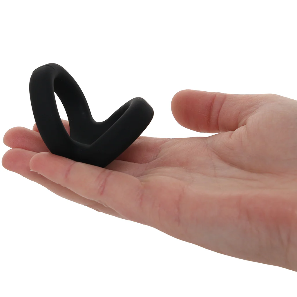 Alpha Ring Liquid Silicone Snug Tugger in Black - Image 8