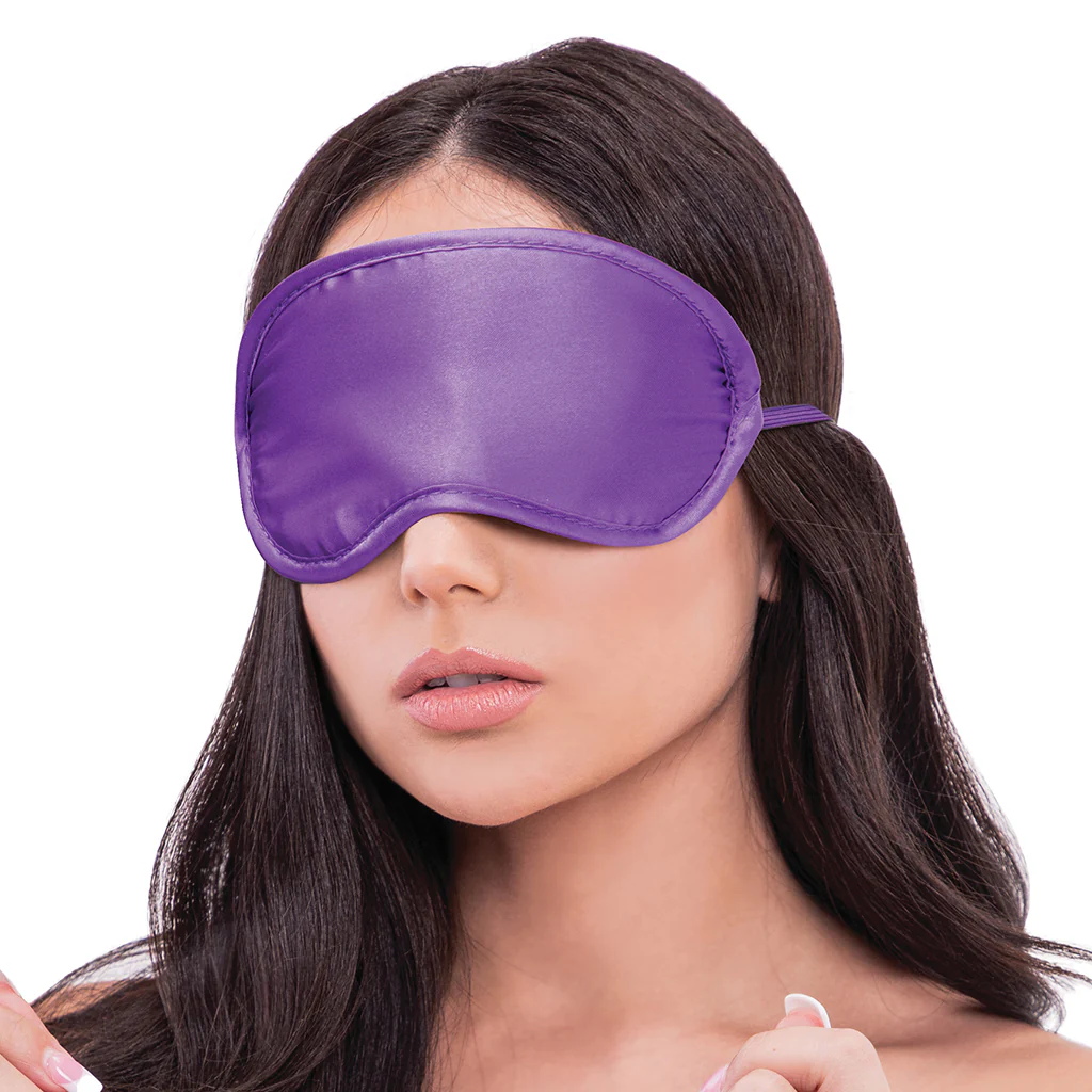 Collar, Cuff & Leash Set in Purple - Image 7