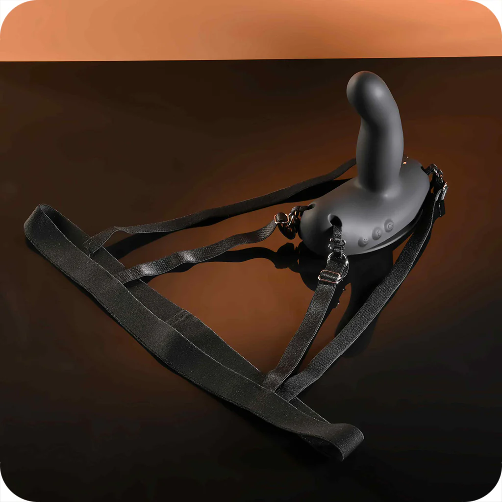 Come Closer Strap-On Grinder Vibe - Image 8