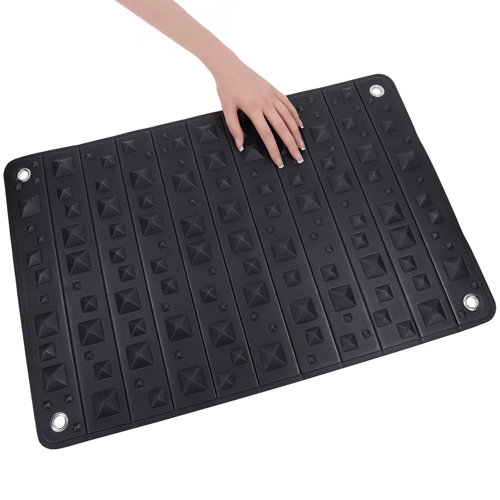 Edge Spiked Punishment Mat - Image 3