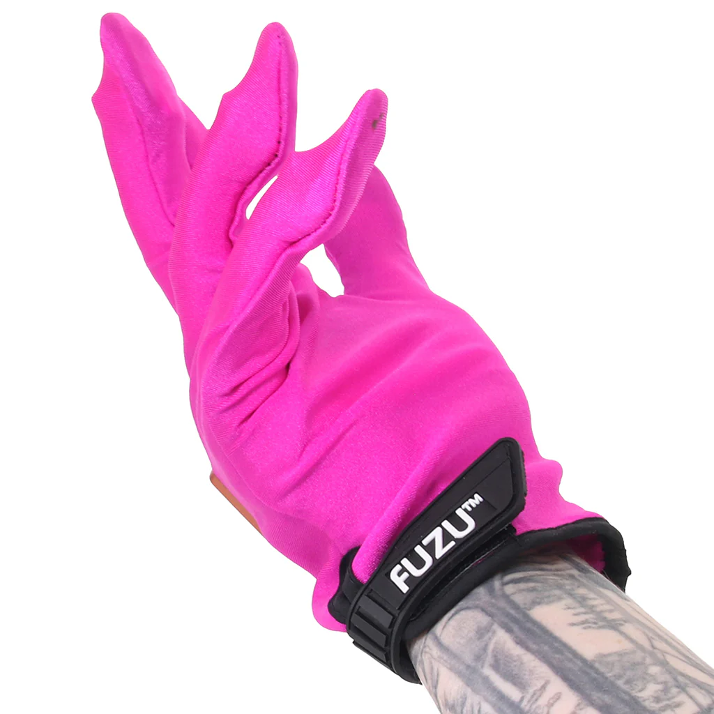 Fuzu Vibrating Small Massage Gloves in Pink - Image 2