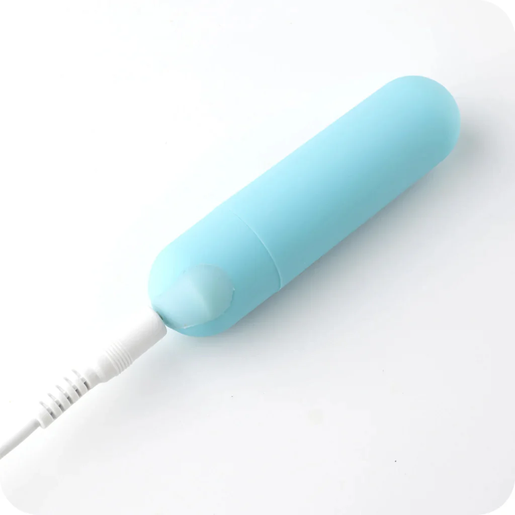 Jessi Rechargeable Mini Bullet Vibe in Teal - Image 7