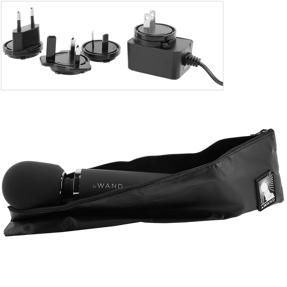 Le Wand Rechargeable Massager in Black - Image 5