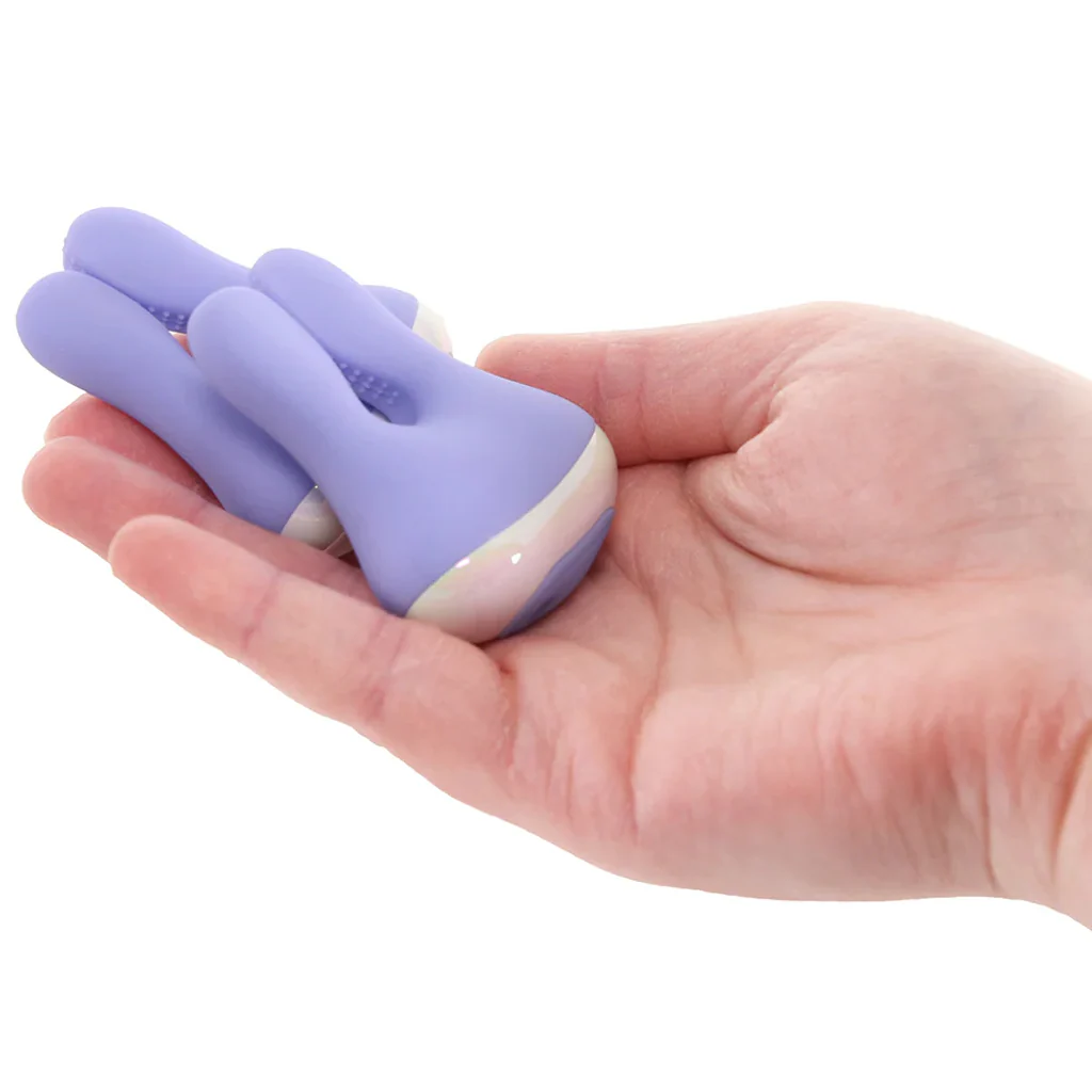 Playboy In a Pinch Vibrating Clamps with Recharge Case - Image 4