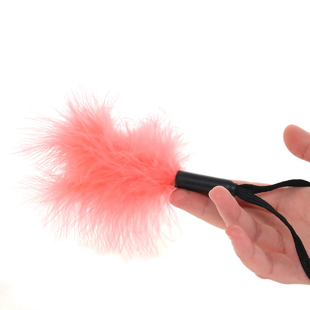 S&M Peaches 'n CreaMe Wrist Feather Ticker in Peach - Image 5