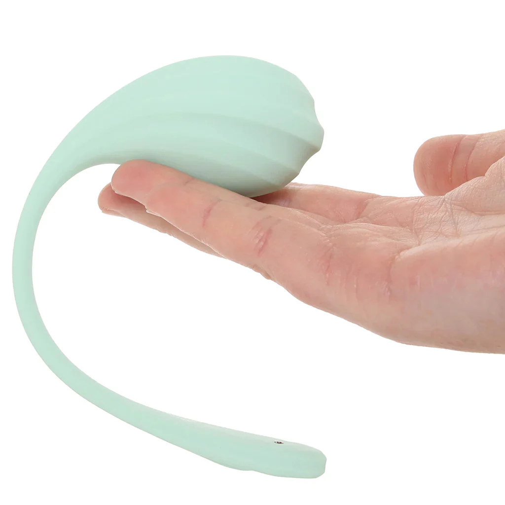 Satisfyer Smooth Petal Wearable Vibe in Mint - Image 4