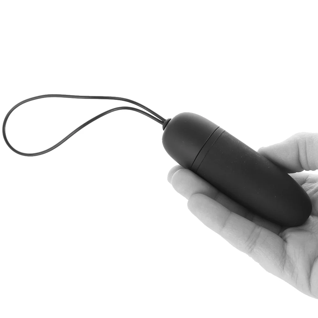 Silicone Remote Bullet Vibe in Black - Image 4