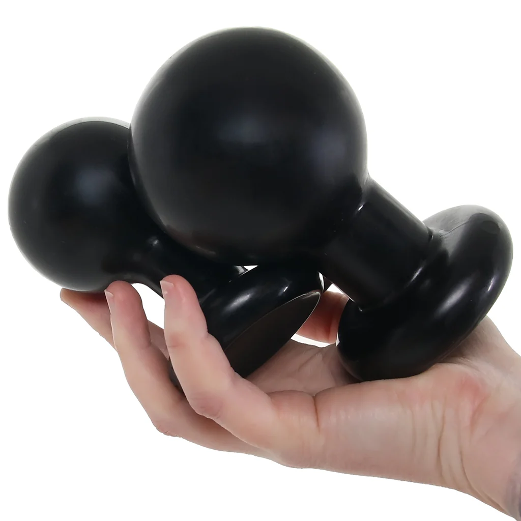 The Classic Round 3 Piece Butt Plug Set in Black - Image 4