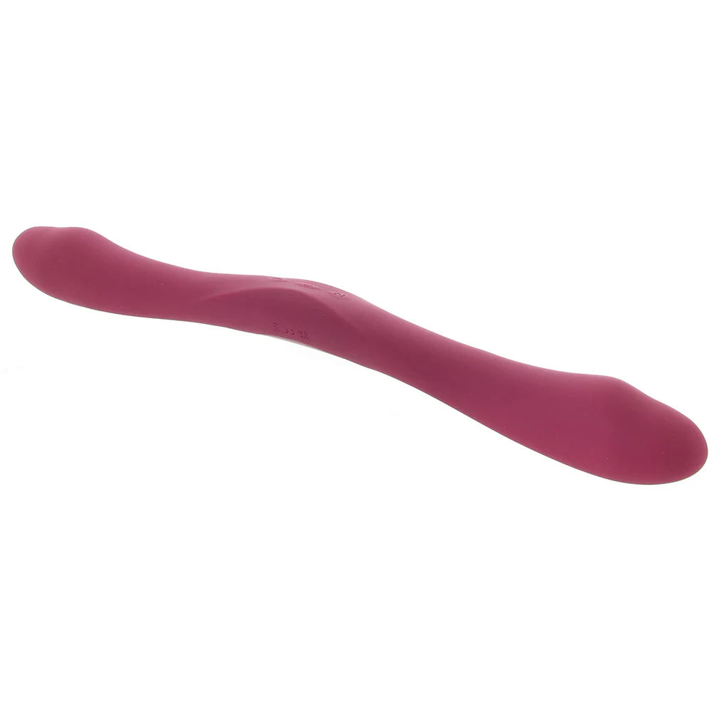 Tryst Duet Double Ended Vibe in Berry - Image 2