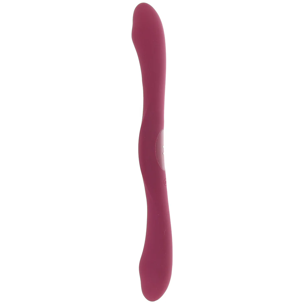 Tryst Duet Double Ended Vibe in Berry - Image 5